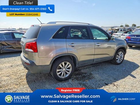 Used 2011 Kia Sorento LX FWD image 4