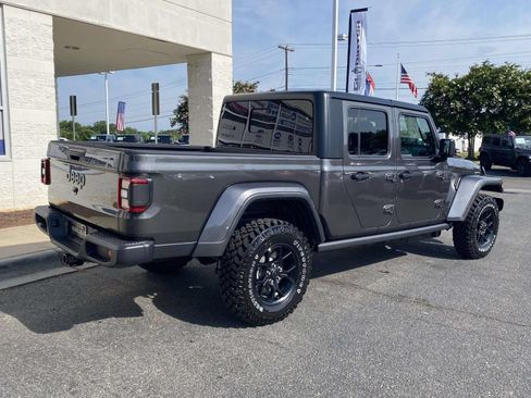 New 2026 Jeep Gladiator Sport AWD/4WD image 7
