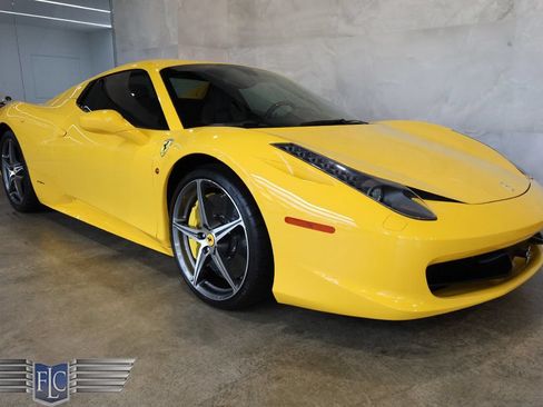 Used 2015 Ferrari 458 Spider RWD image 51