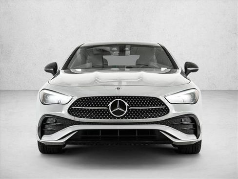 Used 2024 Mercedes-Benz CLE 300 4MATIC Coupe image 2