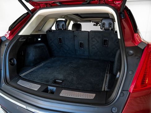 Used 2019 Cadillac XT5 Premium Luxury image 51