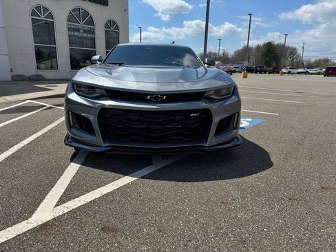 Used 2020 Chevrolet Camaro ZL1 RWD image 3