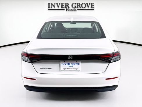 Certified 2023 Honda Accord LX image 6