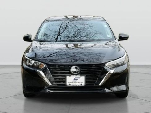 Used 2024 Nissan Sentra S FWD image 2