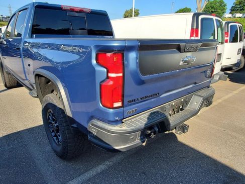 Used 2024 Chevrolet Silverado 2500 ZR2 w/ ZR2 Bison Edition AWD/4WD image 8