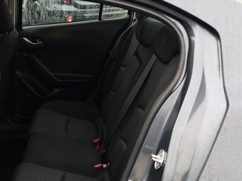 Used 2015 MAZDA MAZDA3 i Touring image 19