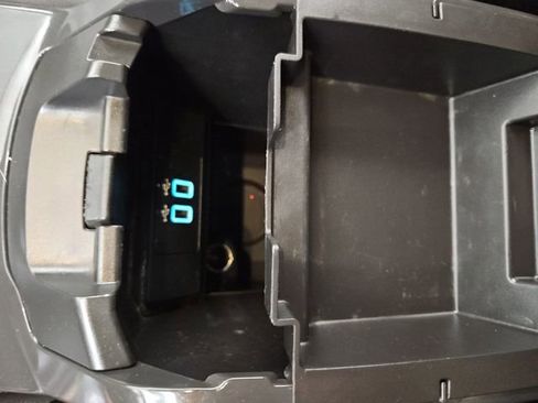 Used 2016 Ford Escape Titanium w/ Equipment Group 301A image 30