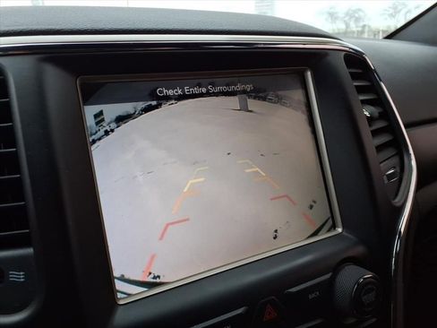 Used 2015 Jeep Grand Cherokee Laredo w/ Quick Order Package 23E image 19