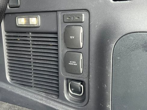 Used 2025 Lincoln Navigator Reserve w/ Jet Appearance Package image 42