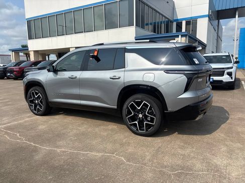New 2026 Chevrolet Traverse High Country FWD image 17