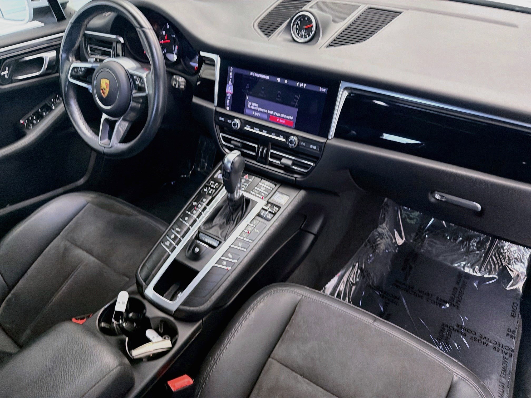 Used 2021 Porsche Macan AWD/4WD image 12