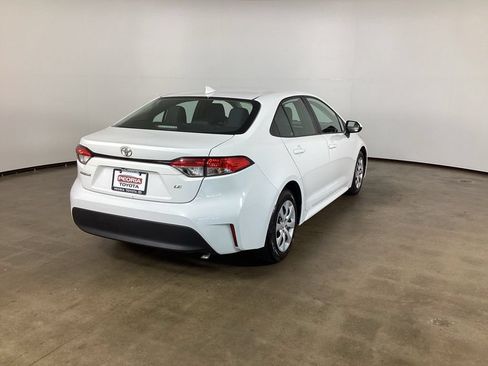 Used 2024 Toyota Corolla LE FWD image 6