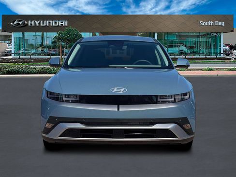 New 2026 Hyundai Ioniq 5 SEL image 12