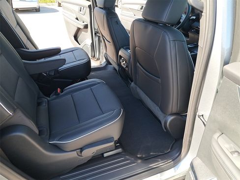 New 2026 Buick Enclave Preferred image 11