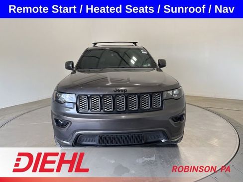Used 2020 Jeep Grand Cherokee Altitude AWD/4WD image 2