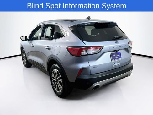 Certified 2022 Ford Escape SEL w/ Technology Package AWD/4WD image 7
