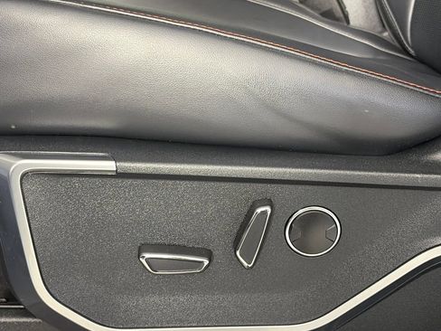 Used 2025 Ford F150 Raptor AWD/4WD image 27
