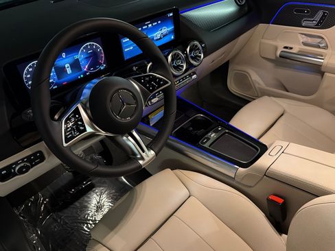 New 2026 Mercedes-Benz GLA 250 image 9
