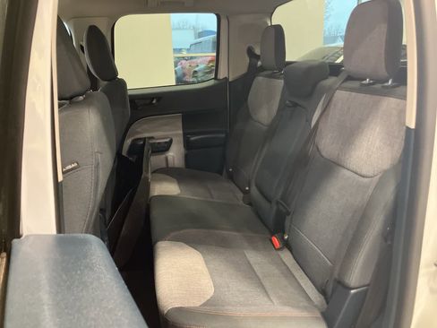 Used 2022 Ford Maverick XLT image 24