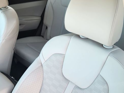 Certified 2025 Kia Sorento EX FWD image 22