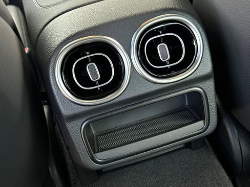 New 2025 Mercedes-Benz C 300 Sedan image 23