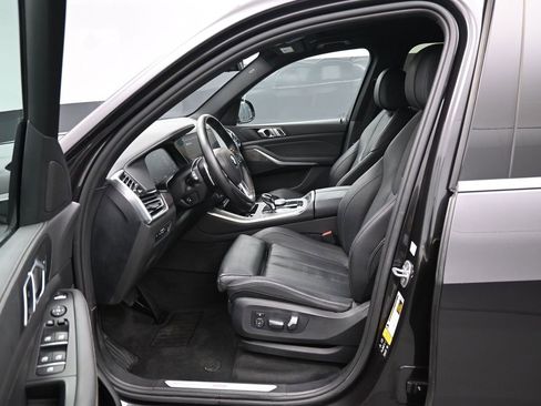 Used 2019 BMW X5 xDrive40i w/ Premium Package 2 image 9