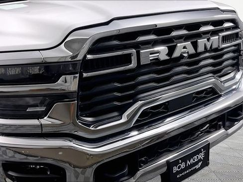 Used 2025 RAM 2500 Tradesman AWD/4WD image 28