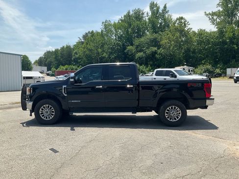 Used 2022 Ford F250 XLT w/ XLT Premium Package AWD/4WD image 8
