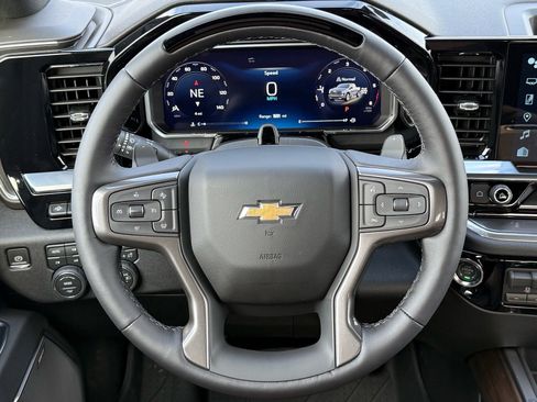 New 2026 Chevrolet Silverado 1500 High Country w/ High Country Premium Package AWD/4WD image 13