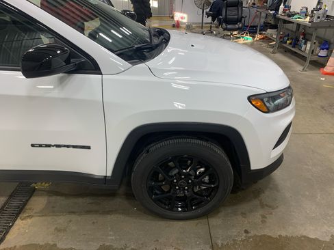 New 2026 Jeep Compass Latitude AWD/4WD image 21