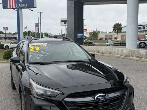 Certified 2023 Subaru Outback Limited AWD/4WD image 1