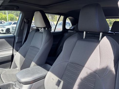 Used 2022 Toyota RAV4 SE w/ Convenience Package AWD/4WD image 15