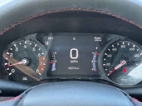 Used 2025 Jeep Compass Trailhawk AWD/4WD image 13