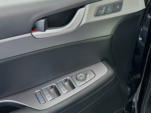 Used 2024 Hyundai Palisade SEL w/ Premium Package image 15