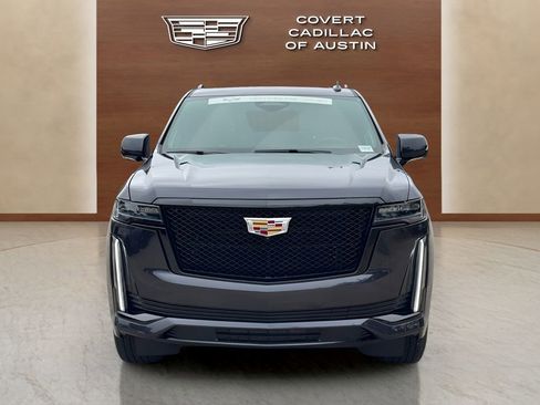 Certified 2024 Cadillac Escalade Sport Platinum AWD/4WD image 11