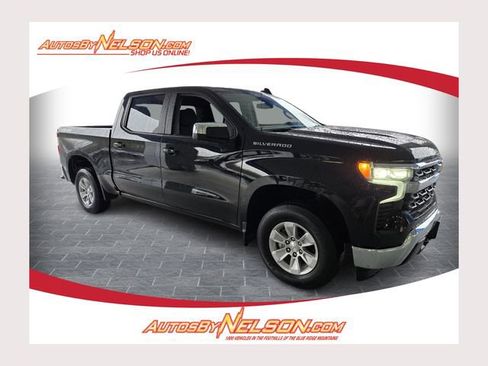 Used 2025 Chevrolet Silverado 1500 LT AWD/4WD image 1