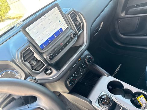 Certified 2024 Ford Bronco Sport Outer Banks w/ Tech Package image 14