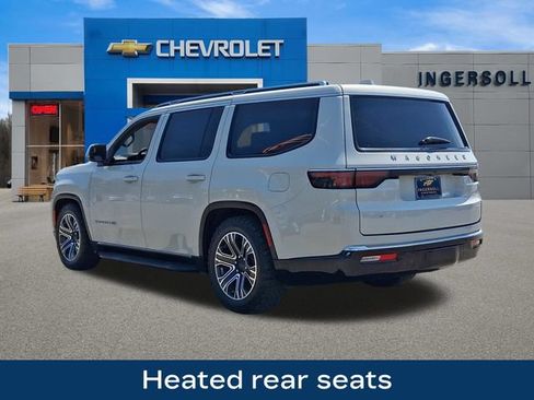 Used 2022 Jeep Wagoneer Series III AWD/4WD image 23