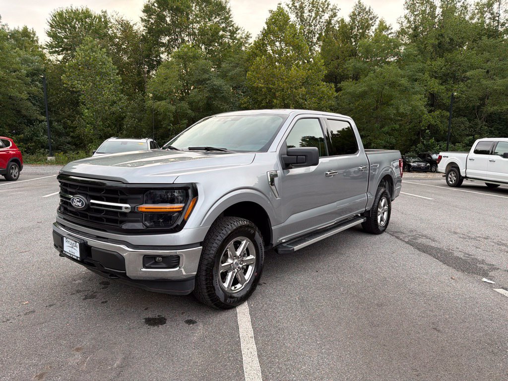 Used 2025 Ford F150 XLT w/ Equipment Group 301A Standard AWD/4WD image 2