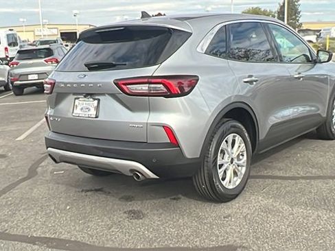 Certified 2024 Ford Escape Active w/ Tech Pack #1 image 3
