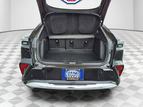 New 2026 Buick Envista Avenir FWD image 8