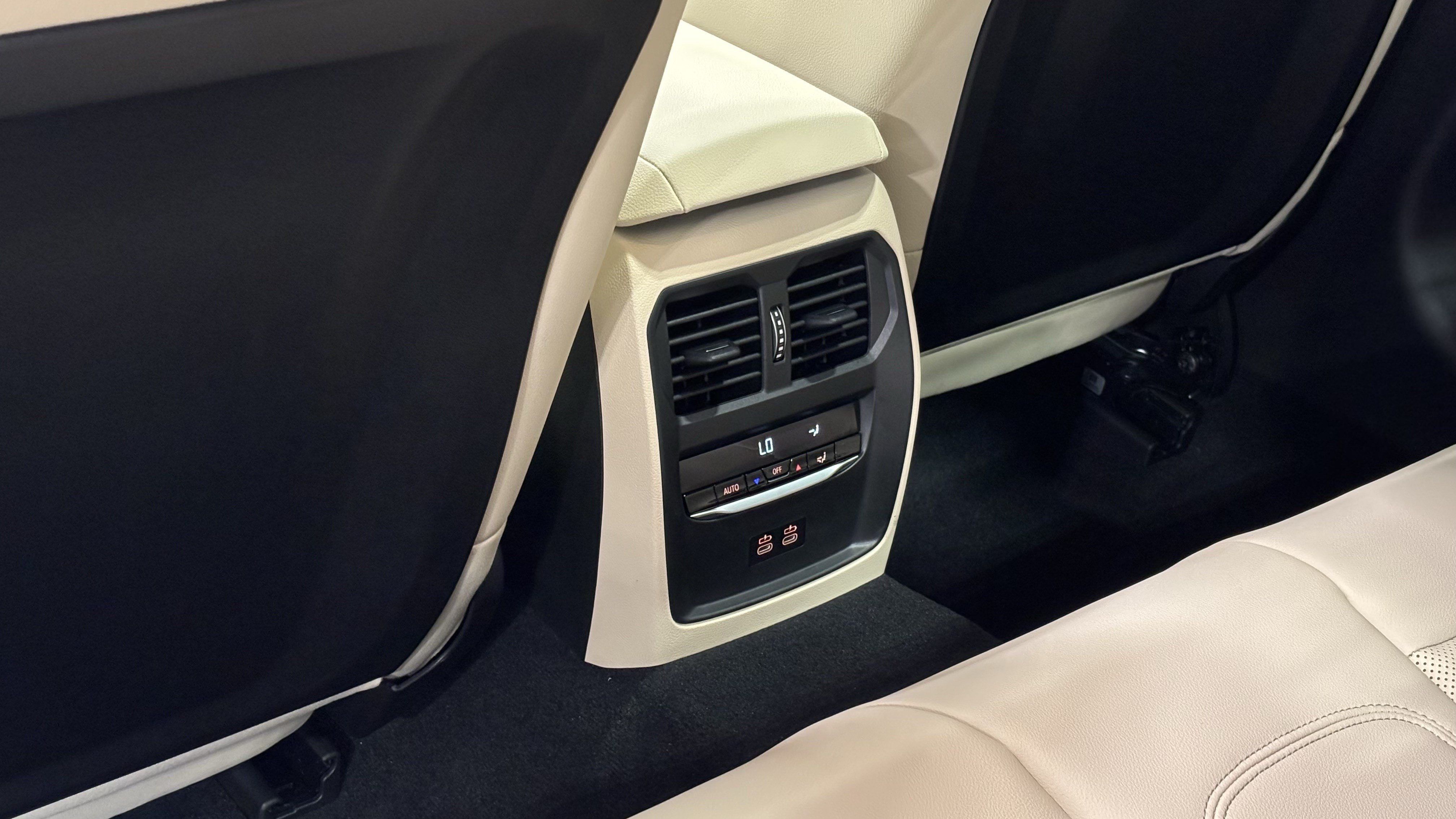 New 2026 BMW M340i w/ Premium Package RWD image 30