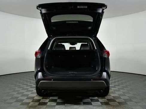 Used 2019 Toyota RAV4 Limited image 26