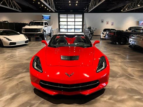 Used 2018 Chevrolet Corvette Stingray Convertible w/ 3LT Preferred Equipment Group RWD image 12