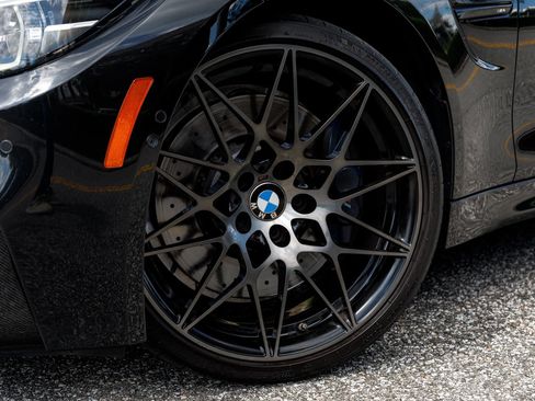 Used 2020 BMW M4 Convertible w/ Competition Package RWD image 39