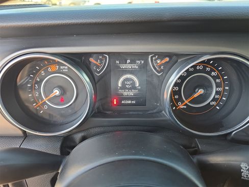 Used 2021 Jeep Wrangler Sport image 24