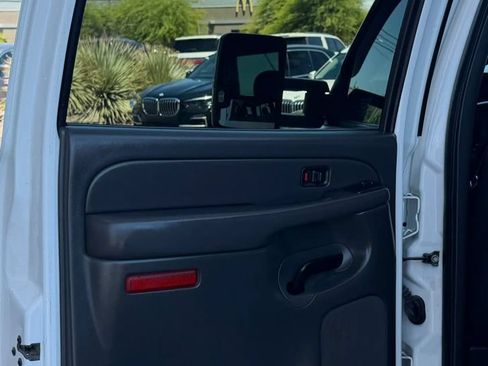 Used 2004 Chevrolet Silverado 2500 LT RWD image 36