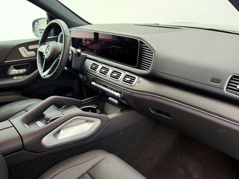 Used 2024 Mercedes-Benz GLS 450 GLS 450 4MATIC SUV image 26