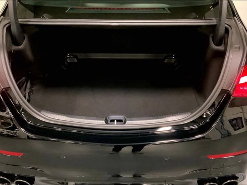 Used 2025 Mercedes-Benz C 43 AMG 4MATIC Sedan image 32