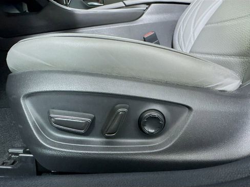 Used 2021 Toyota Avalon Limited w/ Advanced Safety Package image 21